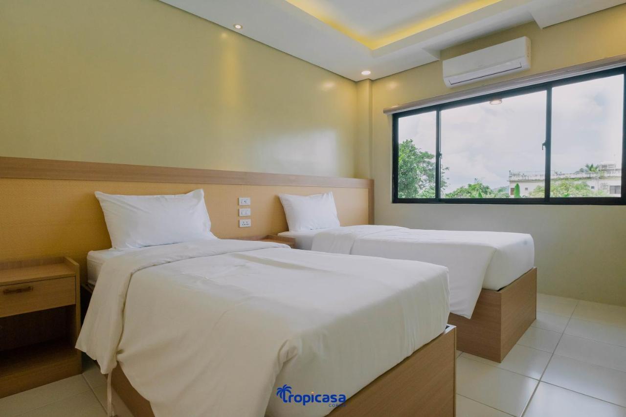Tropicasa Hotel Coron Kültér fotó