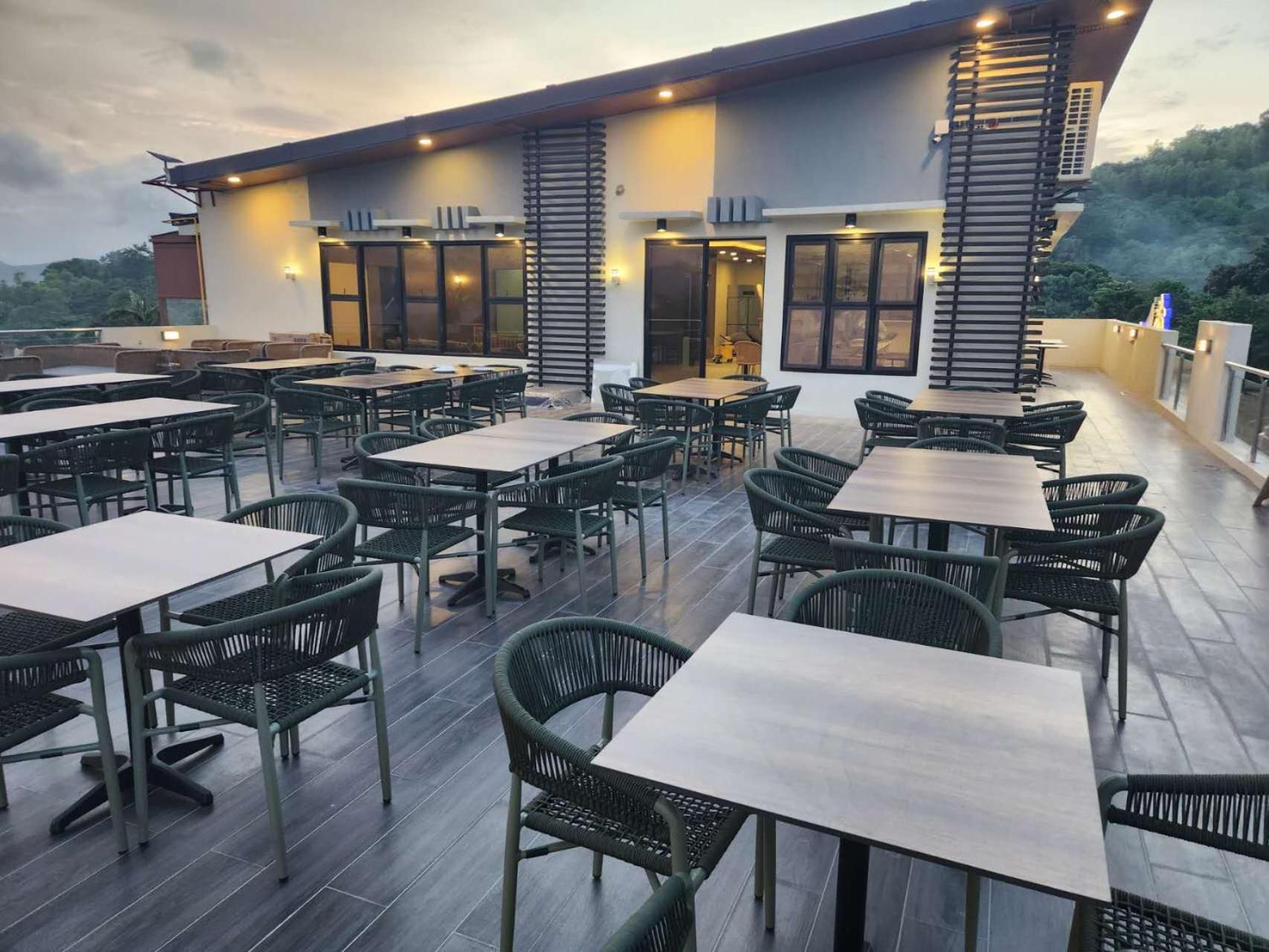 Tropicasa Hotel Coron Kültér fotó