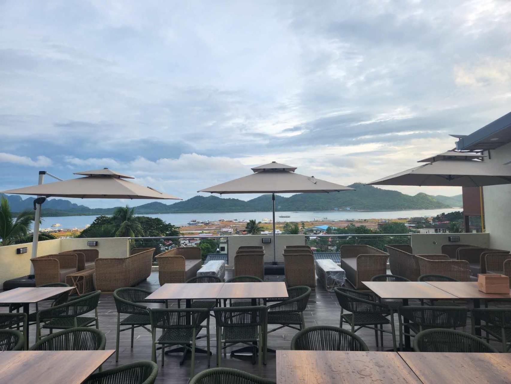 Tropicasa Hotel Coron Kültér fotó